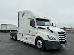 Used 2020 Freightliner Cascadia Detroit DD15AT Semi Truck with Sleeper Cab for sale #268730 - photo 1