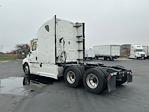 Used 2020 Freightliner Cascadia Detroit DD15AT Semi Truck with Sleeper Cab for sale #268730 - photo 5