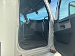 Used 2020 Freightliner Cascadia Detroit DD15AT Semi Truck with Sleeper Cab for sale #268731 - photo 13