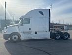 Used 2020 Freightliner Cascadia Detroit DD15AT Semi Truck with Sleeper Cab for sale #268731 - photo 4