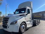 Used 2019 Freightliner Cascadia Detroit DD15AT Semi Truck for sale #268834 - photo 3