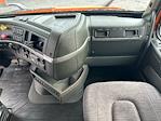 Used 2019 Volvo VNR Volvo D13 Semi Truck for sale #268872 - photo 14
