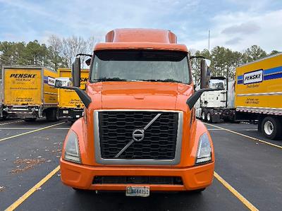 Used 2019 Volvo VNR Volvo D13 Semi Truck for sale #268875 - photo 2