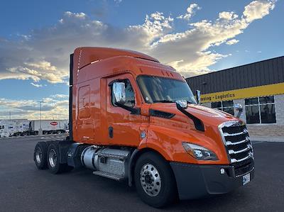 Used 2019 Freightliner Cascadia Detroit DD13 Semi Truck with Sleeper Cab for sale #268895 - photo 1