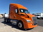 Used 2019 Freightliner Cascadia Detroit DD13 Semi Truck with Sleeper Cab for sale #268896 - photo 1