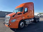 Used 2019 Freightliner Cascadia Detroit DD13 Semi Truck with Sleeper Cab for sale #268898 - photo 3