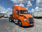 Used 2019 Freightliner Cascadia Detroit DD13 Semi Truck with Sleeper Cab for sale #268907 - photo 1