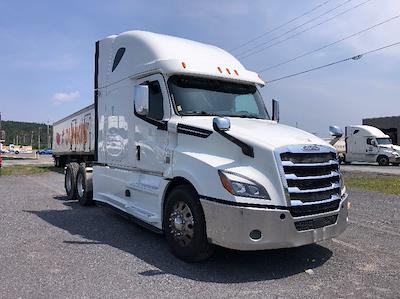 Used 2020 Freightliner Cascadia Cummins X15 Semi Truck with Sleeper Cab for sale #270021 - photo 1