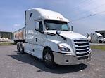 Used 2020 Freightliner Cascadia Cummins X15 Semi Truck with Sleeper Cab for sale #270021 - photo 1