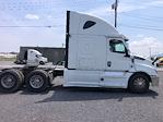 Used 2020 Freightliner Cascadia Cummins X15 Semi Truck with Sleeper Cab for sale #270021 - photo 8