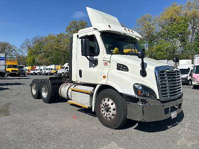 Used 2017 Freightliner Cascadia Detroit DD13 Semi Truck for sale #270137 - photo 1