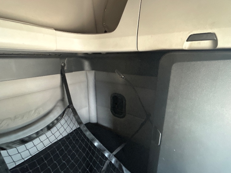 Used 2019 Freightliner Cascadia - photo 20