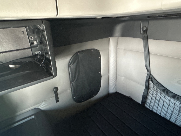 Used 2019 Freightliner Cascadia - photo 21