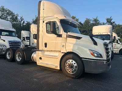 Used 2019 Freightliner Cascadia Detroit DD13 Semi Truck for sale #270205 - photo 1