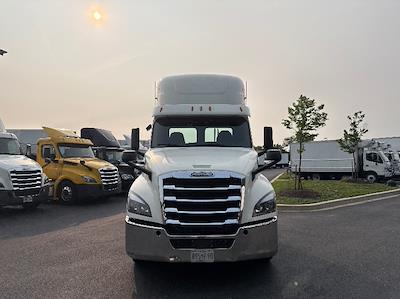 Used 2019 Freightliner Cascadia Detroit DD13 Semi Truck for sale #270211 - photo 2