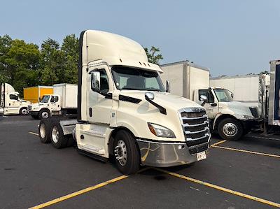 Used 2019 Freightliner Cascadia Detroit DD13 Semi Truck for sale #270224 - photo 1