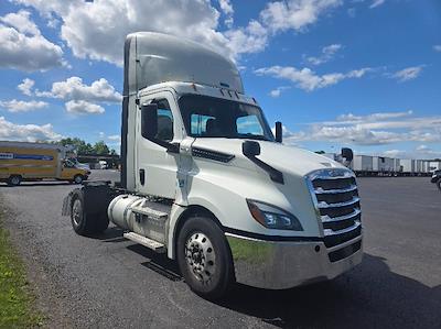 Used 2019 Freightliner Cascadia Detroit DD15AT Semi Truck for sale #270263 - photo 1