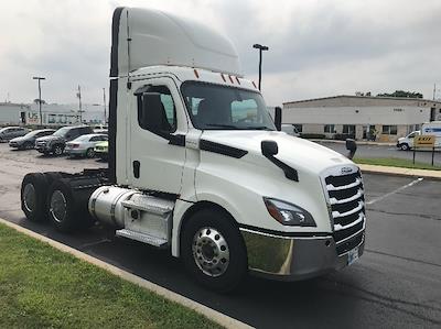 Used 2019 Freightliner Cascadia Detroit DD15AT Semi Truck for sale #270266 - photo 1