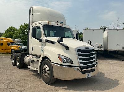 Used 2019 Freightliner Cascadia Detroit DD15AT Semi Truck for sale #270267 - photo 1