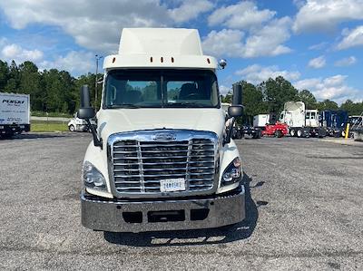 Used 2017 Freightliner Cascadia Detroit DD13 Semi Truck for sale #270497 - photo 2