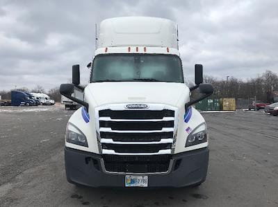 Used 2020 Freightliner Cascadia - photo 1
