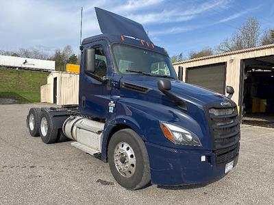 Used 2020 Freightliner Cascadia Detroit DD13 Semi Truck for sale #273308 - photo 1