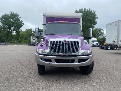 Used 2020 International MV Box Truck with Liftgate for sale #274287 - photo 2