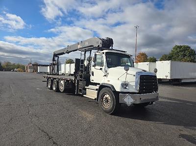 Used 2019 Freightliner 114SD Conventional Cab Crane Body for sale #274301 - photo 1