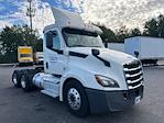 Used 2020 Freightliner Cascadia Detroit DD13 Semi Truck for sale #274627 - photo 1