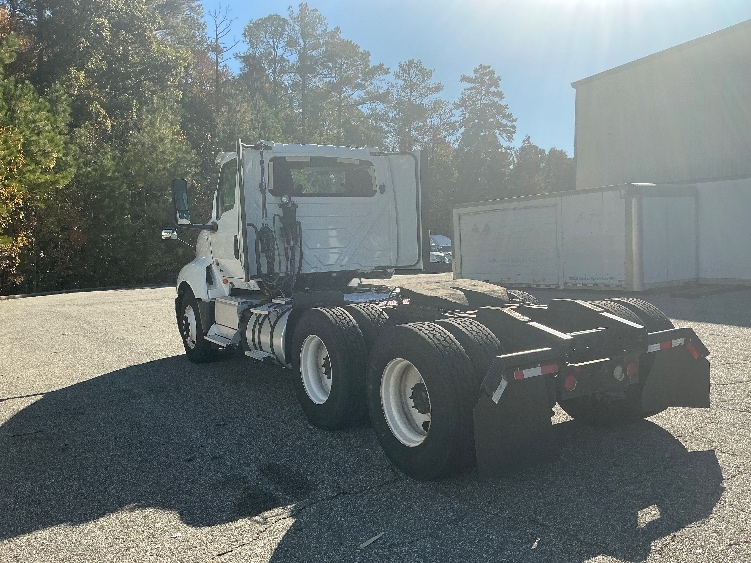 Used 2019 International LT - photo 7