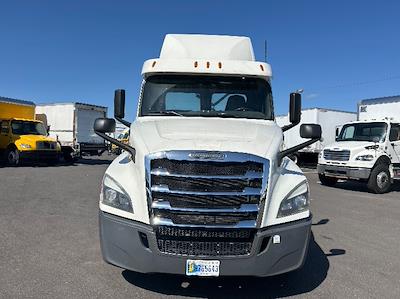 Used 2020 Freightliner Cascadia Detroit DD13 Semi Truck for sale #274719 - photo 2