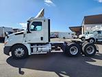 Used 2020 Freightliner Cascadia Detroit DD13 Semi Truck for sale #274720 - photo 4