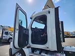 Used 2020 Freightliner Cascadia Detroit DD13 Semi Truck for sale #274720 - photo 9