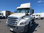 Used 2020 Freightliner Cascadia Detroit DD13 Semi Truck for sale #274722 - photo 3
