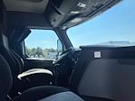 Used 2020 Freightliner Cascadia Detroit DD15AT Semi Truck with Sleeper Cab for sale #274835 - photo 15