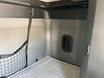 Used 2020 Freightliner Cascadia Detroit DD15AT Semi Truck with Sleeper Cab for sale #274835 - photo 18