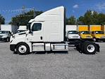 Used 2020 Freightliner Cascadia Detroit DD15AT Semi Truck with Sleeper Cab for sale #274844 - photo 4