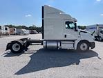 Used 2020 Freightliner Cascadia Detroit DD15AT Semi Truck with Sleeper Cab for sale #274844 - photo 8