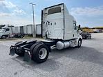 Used 2020 Freightliner Cascadia Detroit DD15AT Semi Truck with Sleeper Cab for sale #274845 - photo 7