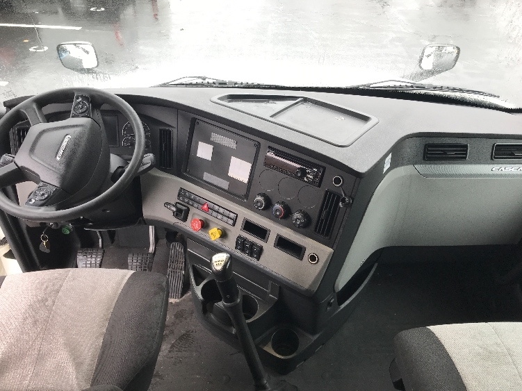 Used 2020 Freightliner Cascadia - photo 14
