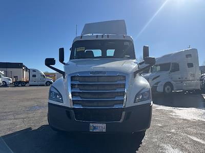 Used 2019 Freightliner Cascadia Detroit DD13 Semi Truck for sale #274880 - photo 2