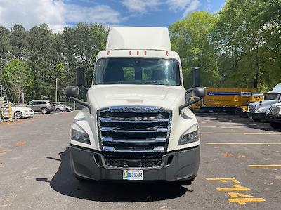 Used 2019 Freightliner Cascadia Detroit DD13 Semi Truck for sale #274889 - photo 2