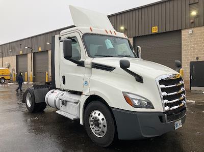 Used 2019 Freightliner Cascadia Detroit DD13 Semi Truck for sale #274896 - photo 1