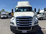 Used 2019 Freightliner Cascadia Detroit DD13 Semi Truck for sale #274905 - photo 2