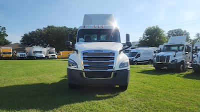 Used 2019 Freightliner Cascadia Detroit DD13 Semi Truck for sale #274910 - photo 2