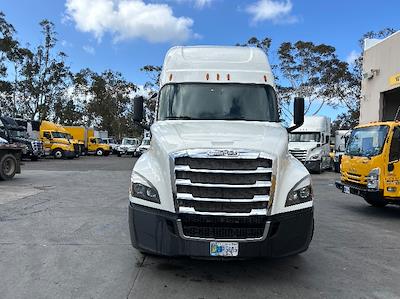 Used 2020 Freightliner Cascadia - photo 1