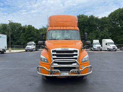 Used 2020 Freightliner Cascadia Detroit DD13 Semi Truck for sale #277107 - photo 2