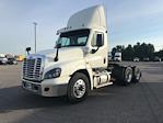 Used 2017 Freightliner Cascadia Detroit DD13 Semi Truck for sale #277576 - photo 3