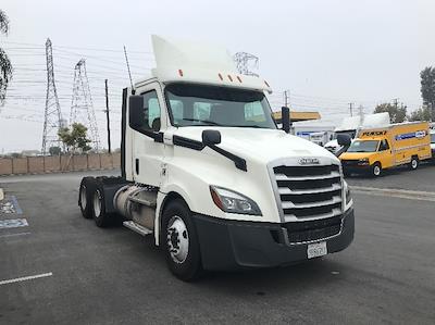 Used 2018 Freightliner Cascadia Detroit DD13 Semi Truck for sale #277650 - photo 1