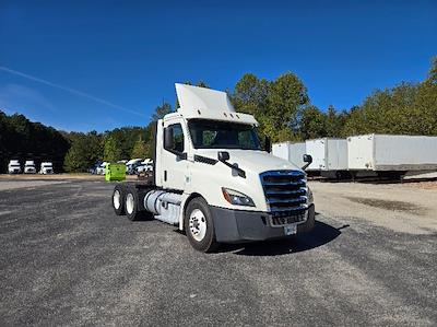 Used 2018 Freightliner Cascadia Detroit DD13 Semi Truck for sale #277719 - photo 1